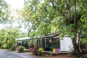 Phe Samed Villa Resort