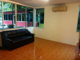 Phe Samed Villa Resort