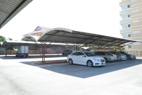 Preechana Golden Place Serviced Apartment