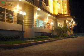 Preechana Golden Place Serviced Apartment