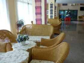 Rayong Lanna Hotel