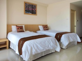 Sakura Boutique Hotel and Resident