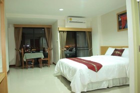 Sakura Boutique Hotel and Resident