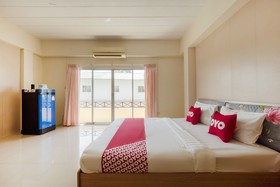 Samutsin Place by OYO Rooms