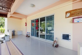 Samutsin Place by OYO Rooms