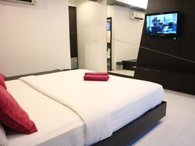 Silver Sand Resort