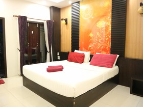 Silver Sand Resort