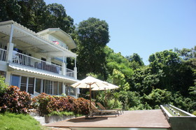 Villa Nutt