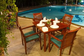 VIP Chain Resort - Thai Pool Villa