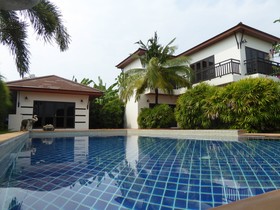VIP Chain Resort - Tropicana Villa