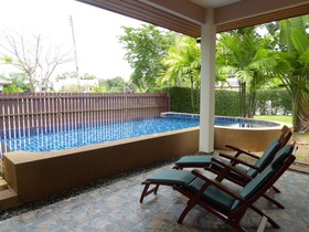 VIP Chain Resort - Tropicana Villa