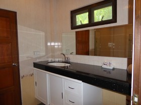 VIP Chain Resort - Tropicana Villa