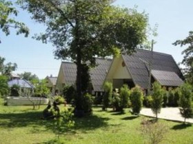 Tom Pizza Resort