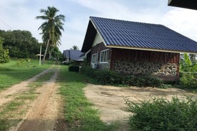 Bannoichynum Resort Kanchanaburi by OYO Rooms