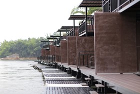 Kwai Tara Riverside Villas