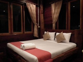 Pechmaneekan Beach Resort