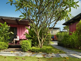 Le blocs Resort and Cafe