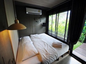 Le blocs Resort and Cafe