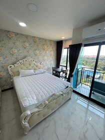 Arunsakhon Luxury Condo