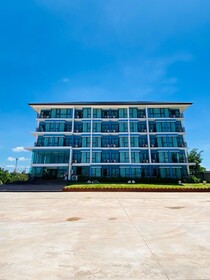 Arunsakhon Luxury Condo