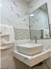 Arunsakhon Luxury Condo
