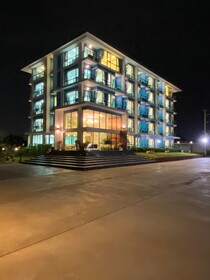 Arunsakhon Luxury Condo