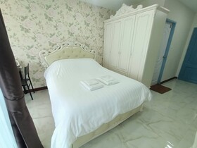 Arunsakhon Luxury Condo