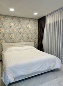 Arunsakhon Luxury Condo