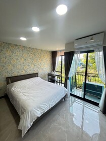 Arunsakhon Luxury Condo