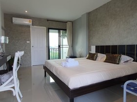 Samutsakorn Apartment
