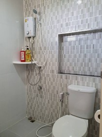 Samutsakorn Apartment