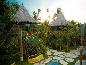 Amphawa Club Resort