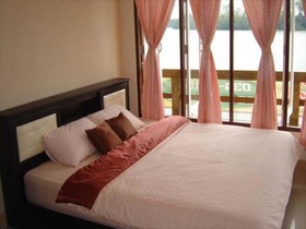 Baan Im Oun Resort