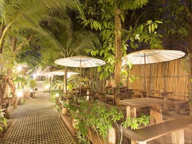 Bann Suan Maeklong