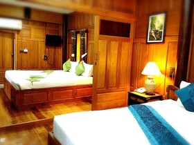 Jaroenrat Resort