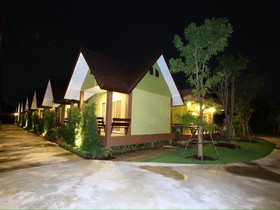 Nature and Green Resort Amphawa