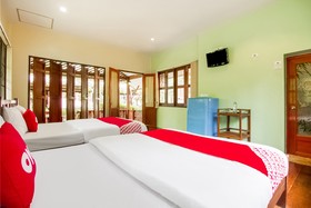 The House Amphawa by Oyo Rooms