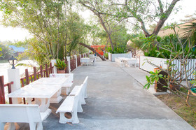 Thongchai Resort Amphawa