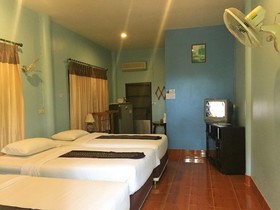 Baan Ing Khao Resort
