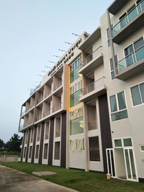 River Residence Saraburi Hotel