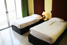 Sir James Resort