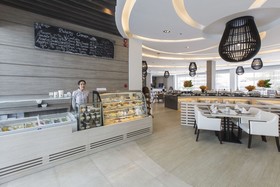 Kantary 304 Hotel