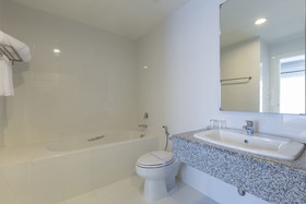 Kantary 304 Hotel