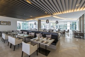 Kantary 304 Hotel