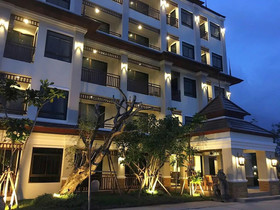 The Green Residence 304
