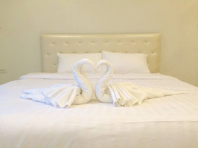 108 Beds Hostel