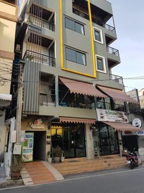 Atchara Service Apartment