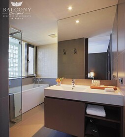 Balcony Courtyard Si Racha Hotel & Serviced Apartments