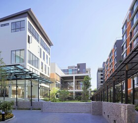 Balcony Courtyard Si Racha Hotel & Serviced Apartments
