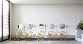 Balcony Courtyard Si Racha Hotel & Serviced Apartments